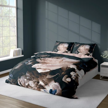 Elegancka Czarna Pościel 3D 160x200 cm Kwiaty 4375A